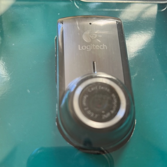 Logitech Quick cam Pro for Notebooks high performance webcam with outfocus - Picture 2 of 8